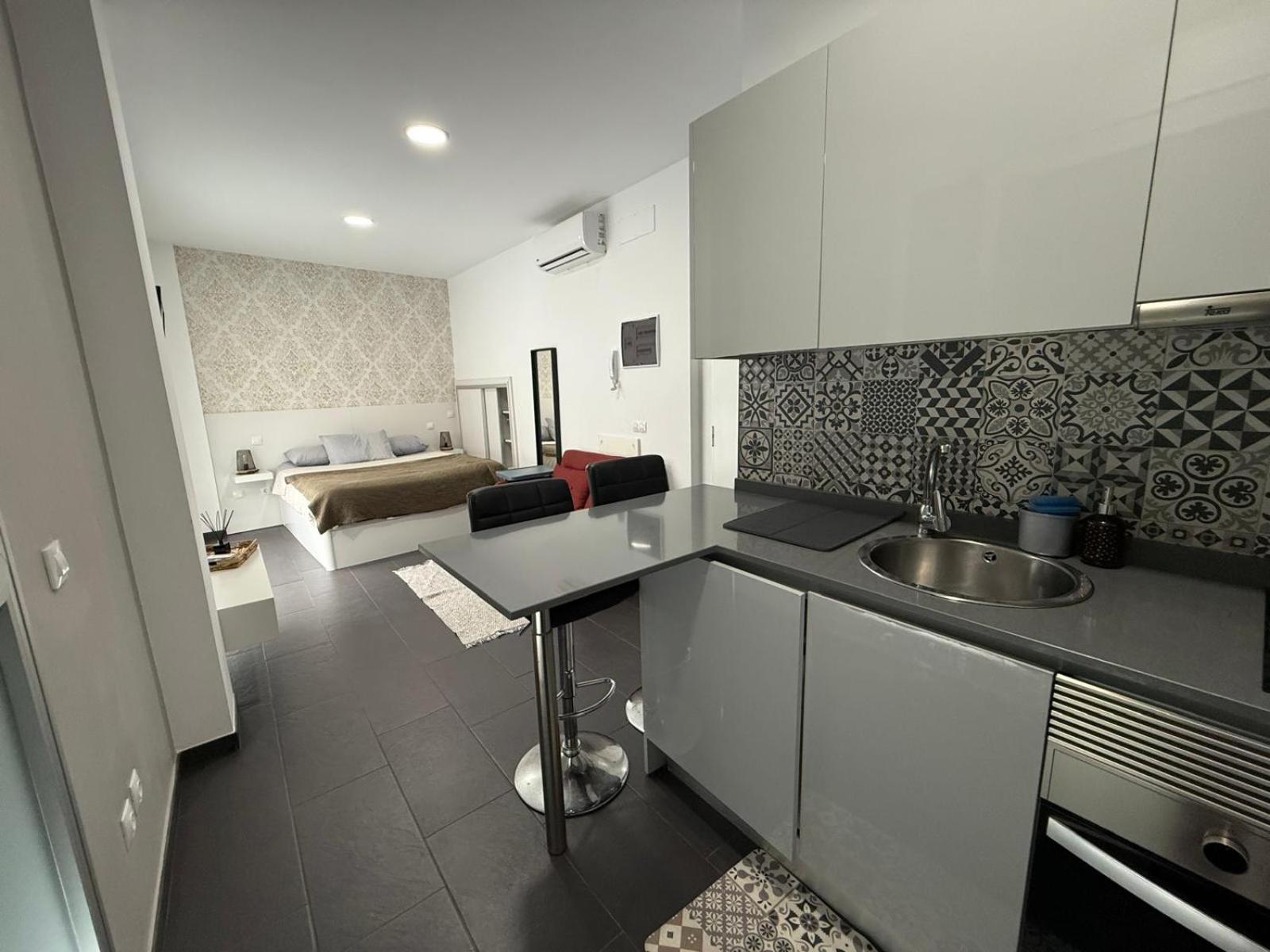 Apolo Studio: Apartamento en Playa de Las Canteras Las Palmas de Gran Canaria Exterior foto